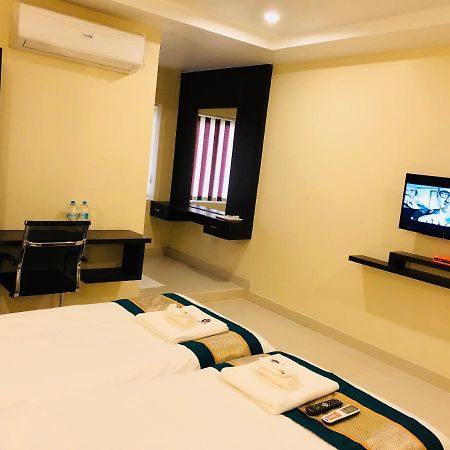 Suluru Hotel Fortune M R Grands المظهر الخارجي الصورة